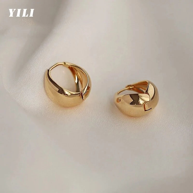 Helena Earrings